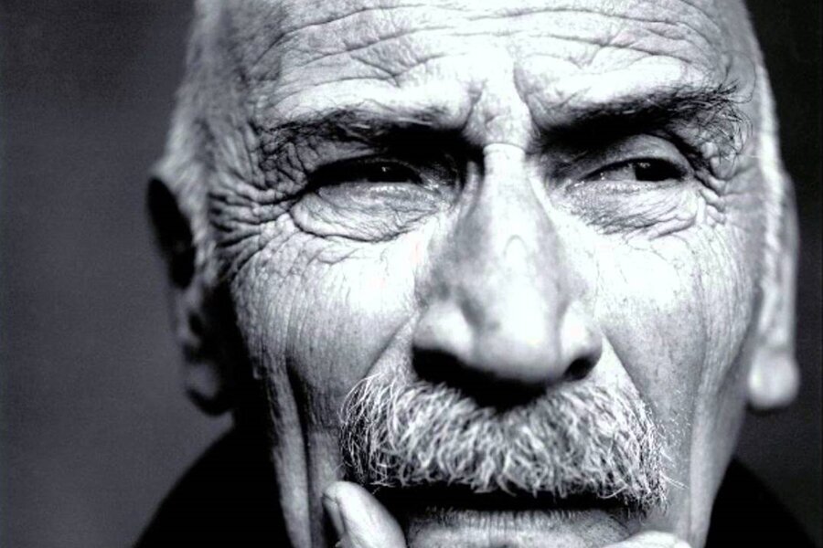 Umarız Yılmaz Güney’e Kavuşmuşsundur Sevgili Tuncel Kurtiz