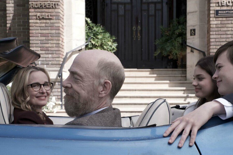 J. K. Simmons ve Julie Delpy’li The Bachelors’tan Fragman Yayınlandı!