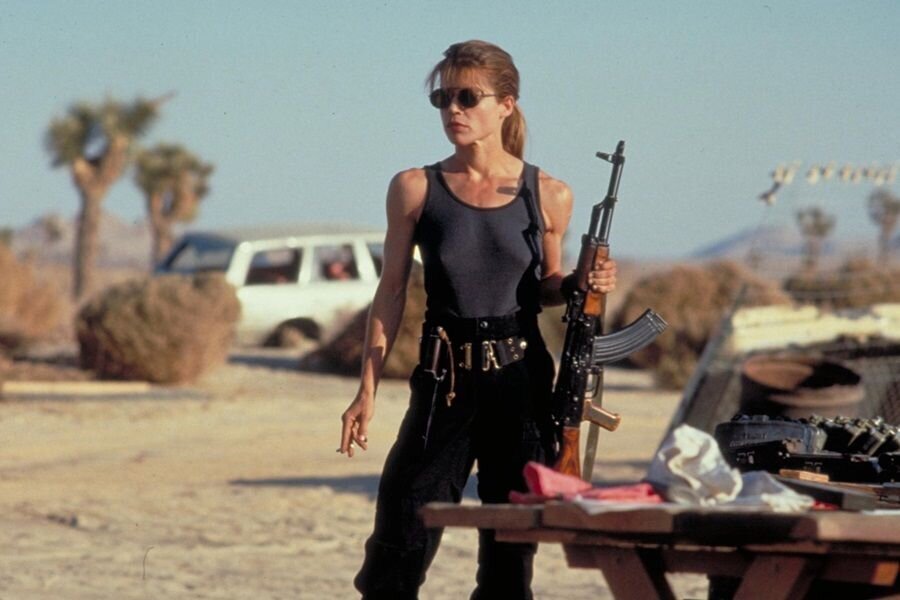 James Cameron ve Arnold Schwarzenegger’in Ardından Linda Hamilton da Terminator Serisine Geri Dönüyor!