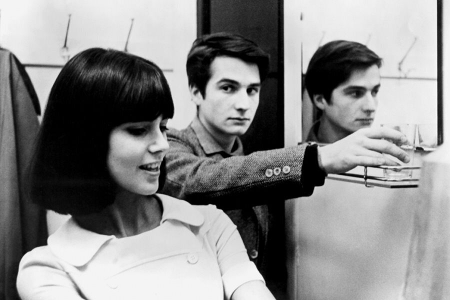 Masculin Feminin: Nevrotik Topluma Sosyolojik Gözlem