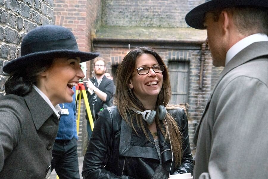 Patty Jenkins Wonder Woman’ın Devam Filmini Yönetecek!