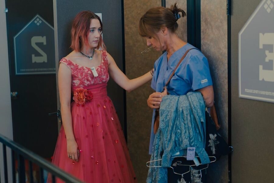 Saoirse Ronan ve Greta Gerwig’in İş Birliği Yaptığı Lady Bird’den Fragman Yayınlandı!