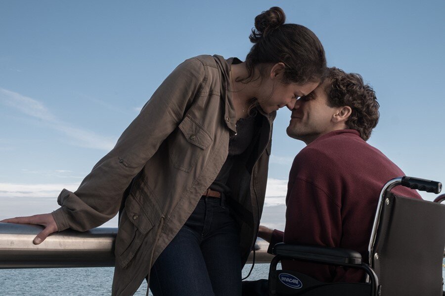 Pes Etme – Stronger