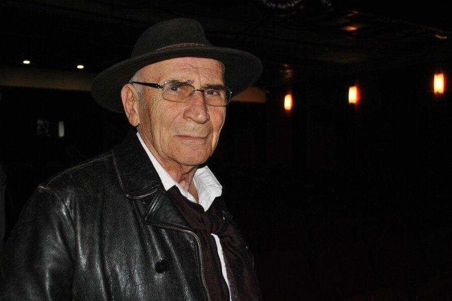 Bir Tuncel Kurtiz Belgeseli: Aktör