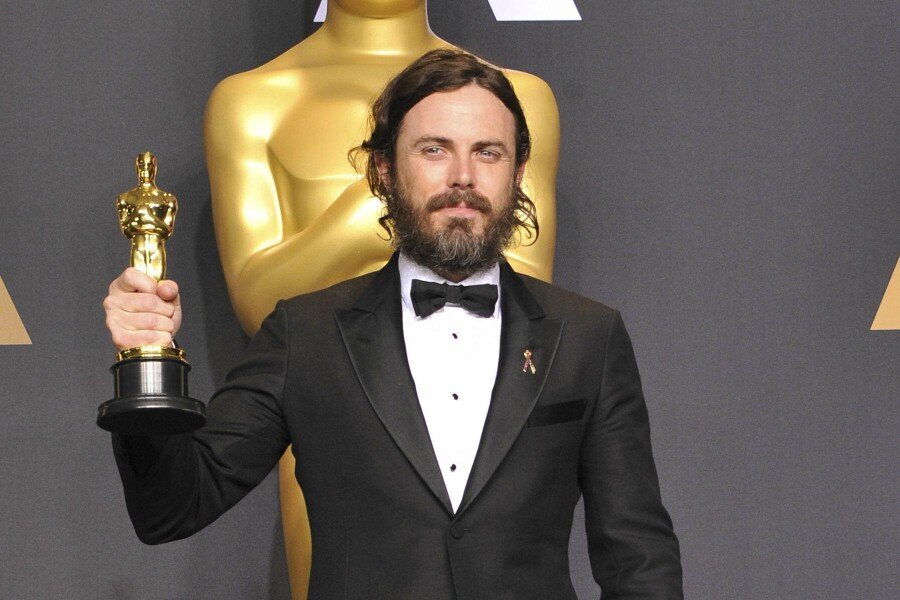 Casey Affleck’in Bu Yılki Oscar Törenine Katılmasını Engellemek İçin İmza Kampanyası Başlatıldı!