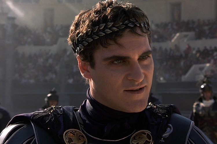 gladiator-joaquin-phoenix-filmloverss