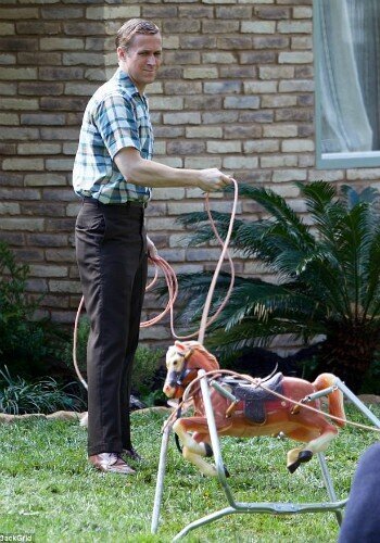 ryan-gosling-first-man-3-filmloverss