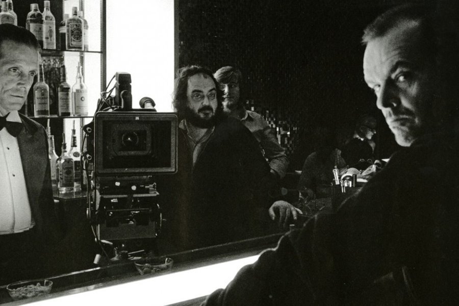 Stanley Kubrick’in Başyapıtı The Shining’in Perde Arkasını Anlatan Kısa Film: Work & Play