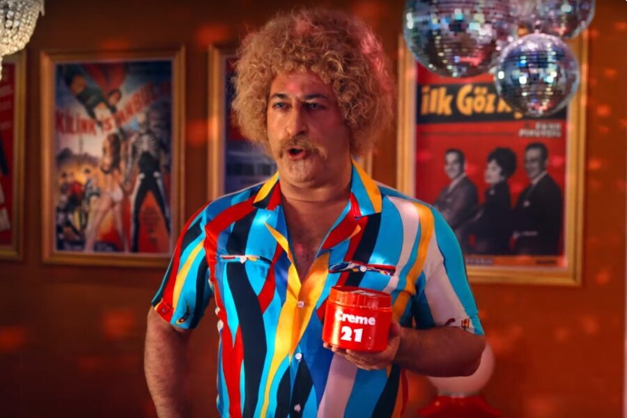 Cem Yılmaz’ın Yeni Filmi Arif v 216’dan İlk Klipler Yayınlandı!