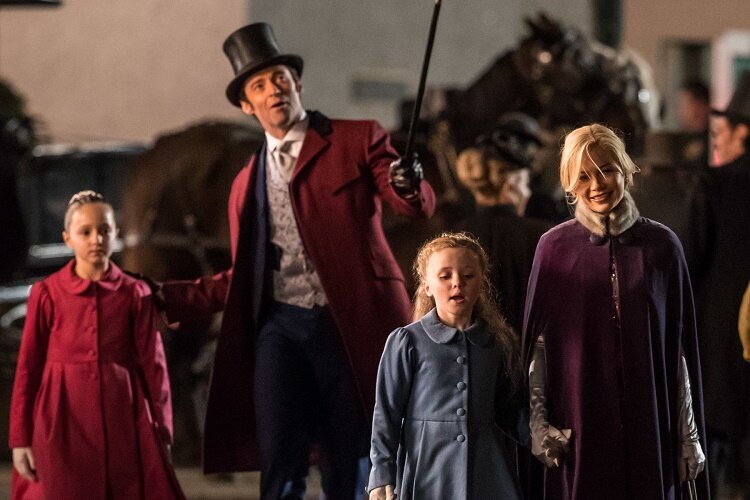 hugh-jackmanın-basrolünde-oldugu-the-greatest-showmanden-göz-alıcı-bir-fragman-yayınlandı-2-filmloverss