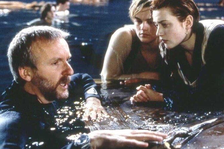 james-cameron-titanicteki-jackin-olum-seklinin-tartısılmasını-istemiyor-2-filmloverss
