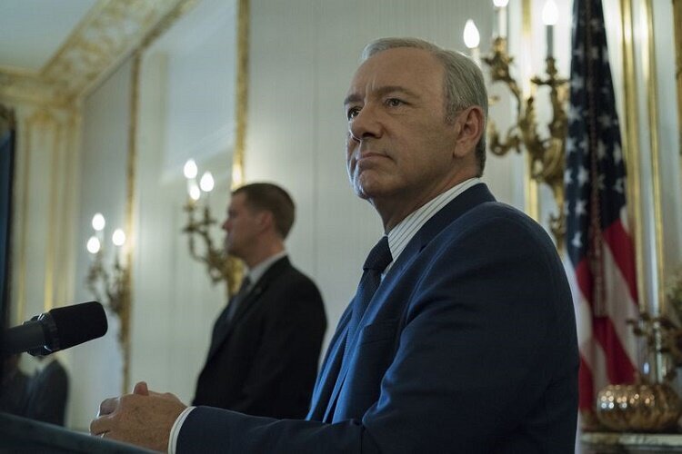 kevin-spacey-üc-farklı-kisi-tarafından-cinsel-tacizle-suclanıyor-2-filmloverss