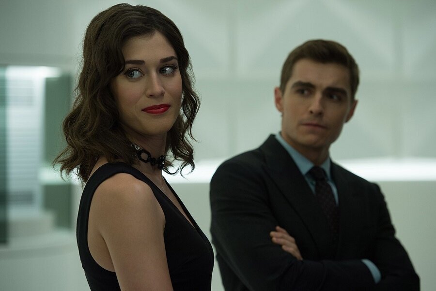 Lizzy Caplan Gambit’in Bella Donna’sı Olabilir!