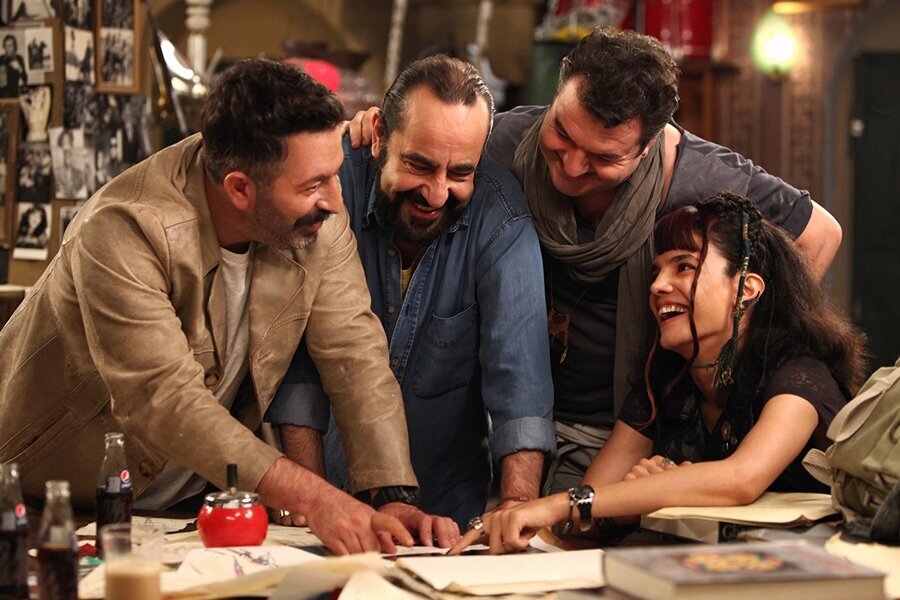 Cem Yılmaz’ın Unutulmaz Filmleri Kitaplaştırılarak İnkılâp Kitabevi’nden Yayımlandı!