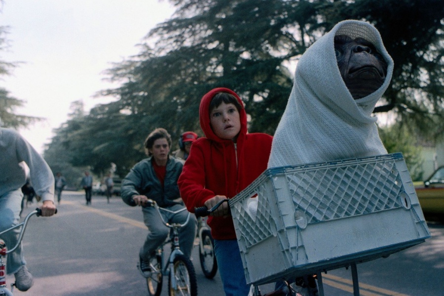 Stranger Things Sevenlerin Mutlaka İzlemesi Gereken 10 Film!