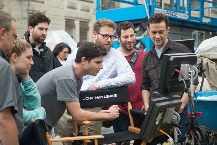 the-night-before-jonathan-levine-seth-rogen-joseph-gordon-levitt-filmloverss