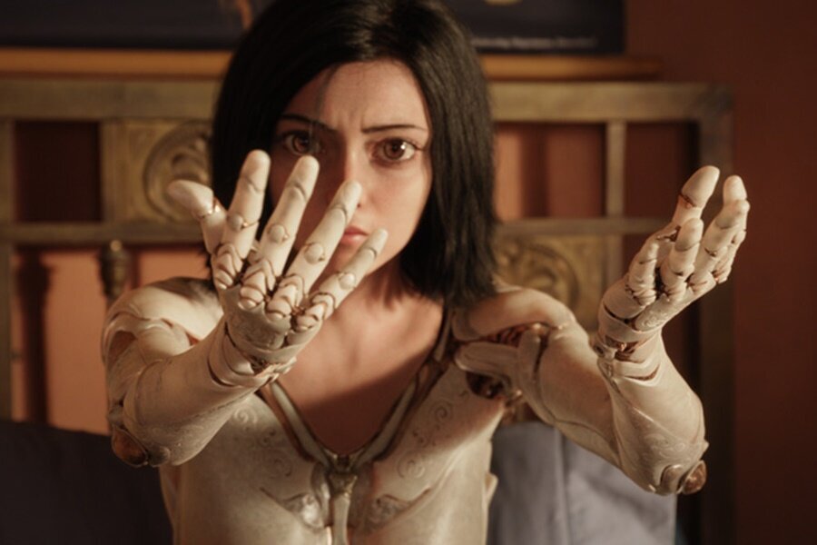 James Cameron ve Robert Rodriguez’i Bir Araya Getiren Alita: Battle Angel’dan Fragman Yayınlandı