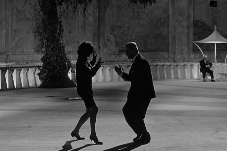 eight-and-a-half-fellini-FilmLoverss