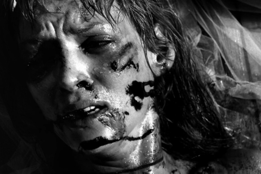 Quentin Tarantino Kill Bill’in Senaryo Taslağını Robert Rodriguez’e Okuyor