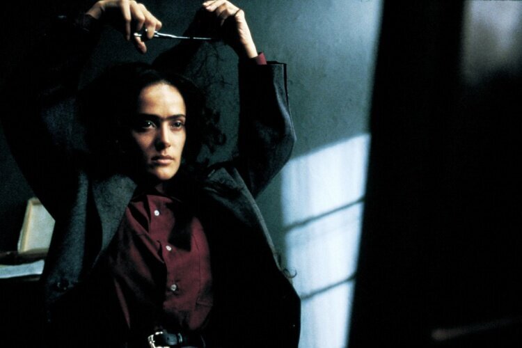 salma-hayek-frida-filmloverss