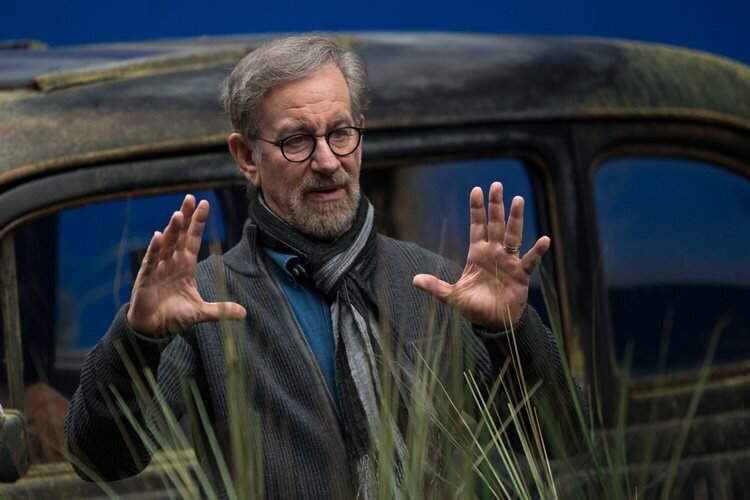 steven-spielberg-filmloverss
