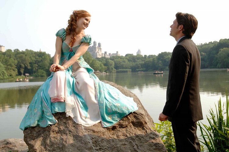 (L_R) AMY ADAMS, PATRICK DEMPSEY