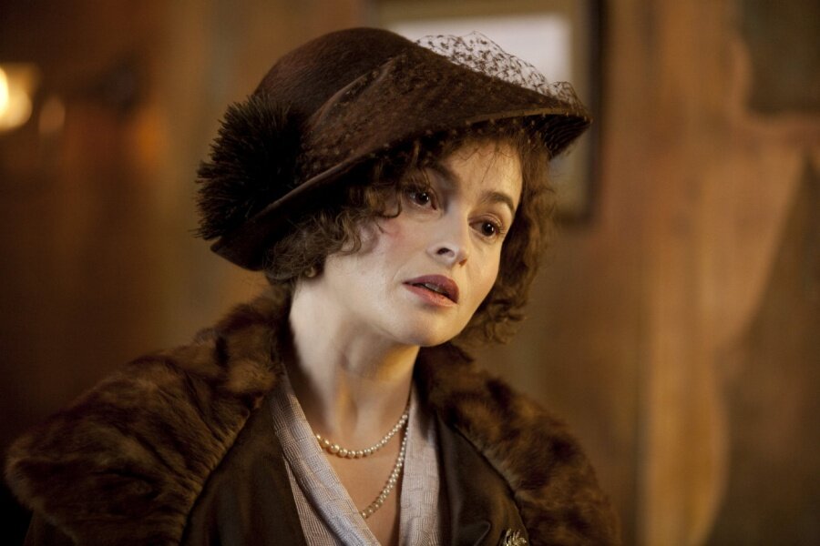 Helena Bonham Carter The Crown Dizisinin Oyuncu Kadrosuna Dahil Oldu