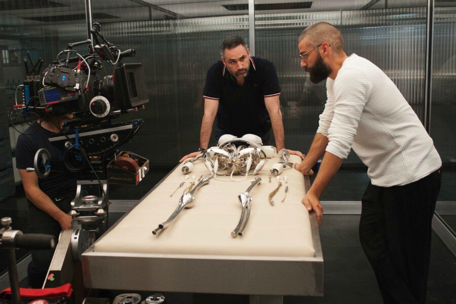 Alex Garland, Sivil İtaatsizlik ile İlgili Yeni Bir Dizi Hazırlıyor