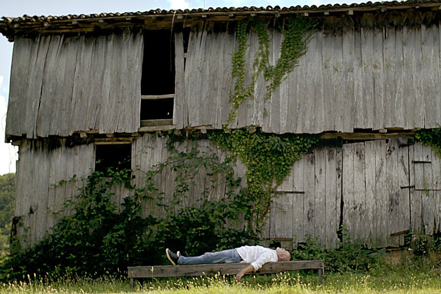 Yönetmenliğini Ercan Kesal’ın Üstlendiği Fındıktan Sonra’nın Fragmanı Yayınlandı