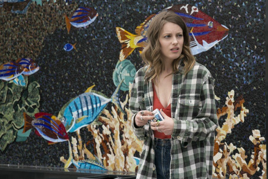 Netflix Dizileriyle Moda Tarihinde Yolculuk