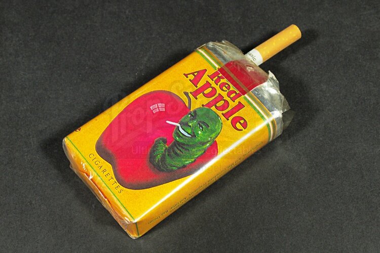 red-apple-tarantino-filmloverss