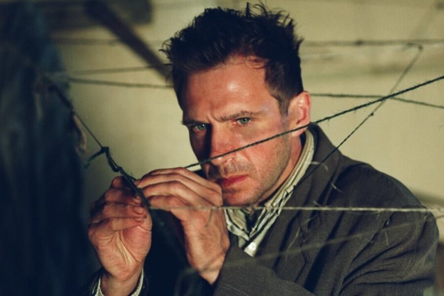 Spider: Gerçekliği Engelleyen Örümcek Ağları