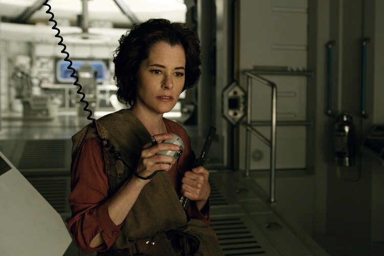 netflix-lost-in-space-drsmith-filmloverss