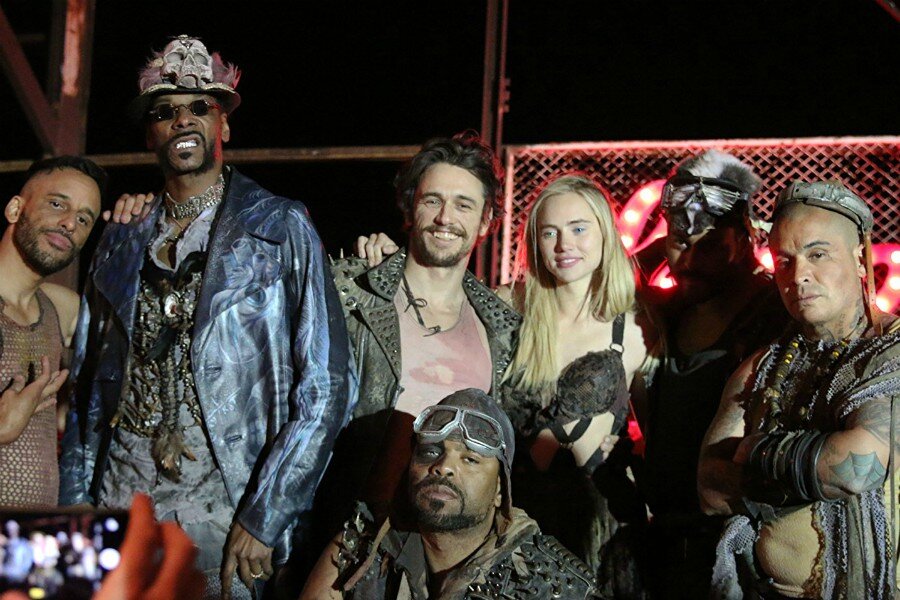James Franco’nun Kendi Mad Max’ini Yarattığı Future World’ten Fragman Yayınlandı