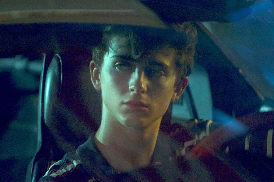 Timothée Chalamet’li Hot Summer Nights’tan İlgi Çekici Bir Fragman Yayınlandı