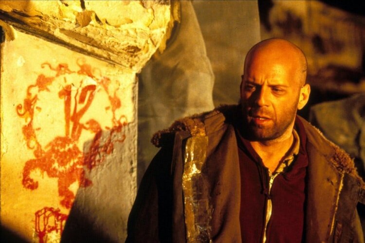 12-monkeys-bruce-willis-filmloverss