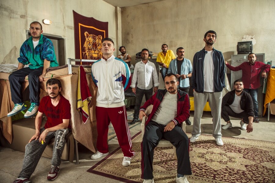 BluTV’nin Fenomen Dizisi  Sıfır Bir – “Bir Zamanlar Adana’da” 4. Sezonun Çekimlerine Başladı