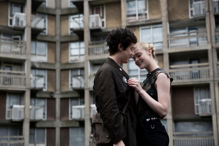 how-to-talk-to-girls-at-parties-filmloverss