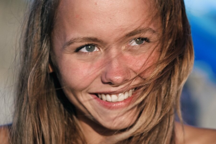 20 Temmuz’da Sinemalarda Olacak Kısmet, Sevgilim: İlk Şarkı’dan Türkçe Altyazılı Klip Yayınlandı