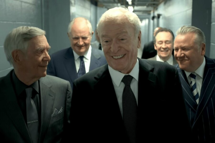 The Theory of Everything’in Yönetmeni James Marsh’ın Yeni Filmi King of Thieves’ten Tanıtım Fragmanı Yayınlandı