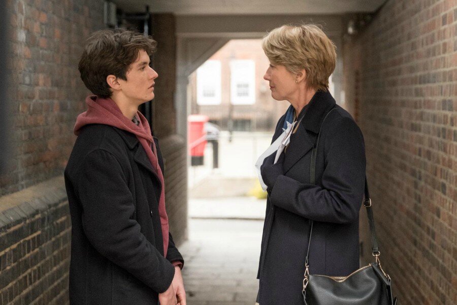Prömiyerini Toronto Film Festivali’nde Yapan Emma Thompson’lı A24 Filmi The Children Act’ten Yeni Fragman Yayınlandı