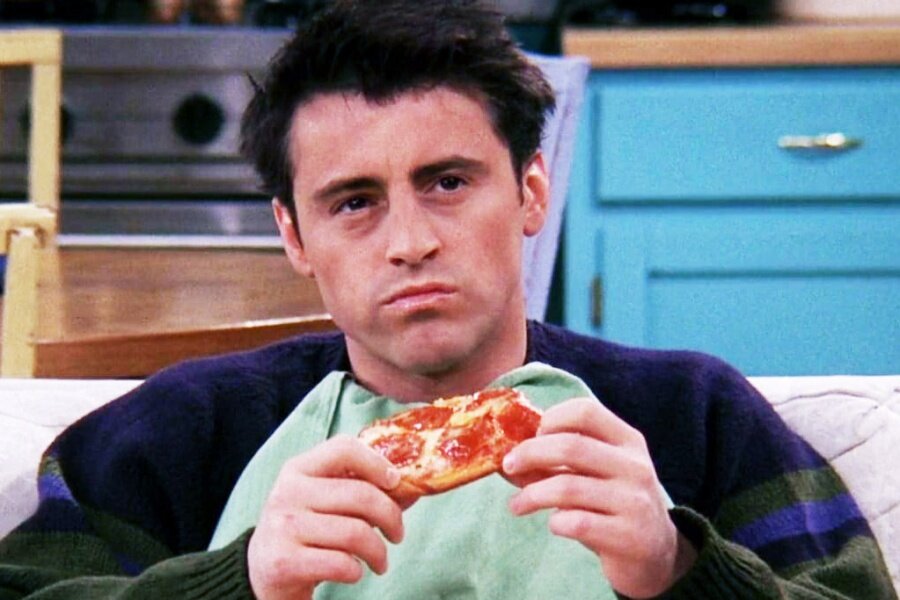 Çocukluk ve Yetişkinlik Arasında Bir Karakter: Joey Tribbiani