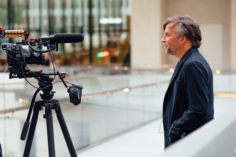 Richard Linklater: ”Bundan 30 Yıl Sonra Ne Yapmak İstiyorsun Diye Sorsanız, Hâlâ Film Çeken Yaşlı Bir Adam Olmak İsterim Derim.”