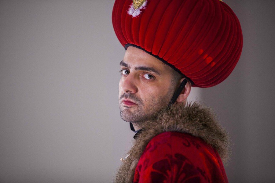 BluTV’de Bartu Ben İzlemek İçin 10 Sebep!