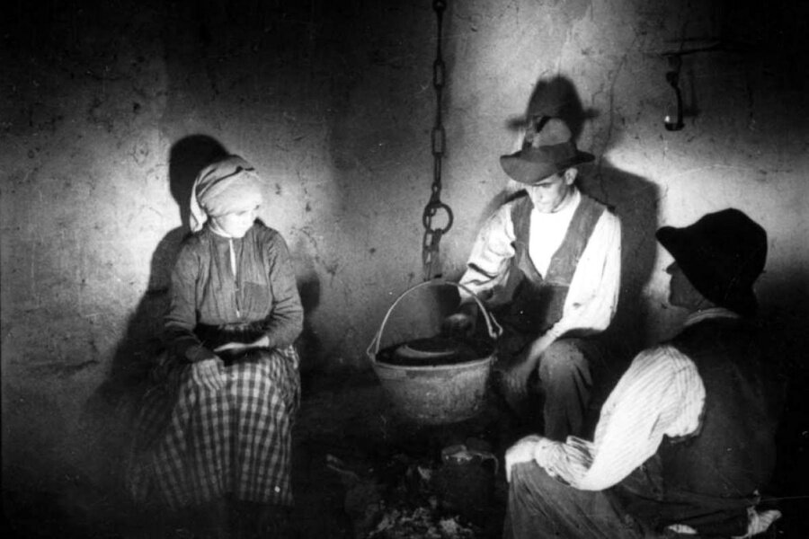 Las Hurdes: Buñuel Usulü Belgesel