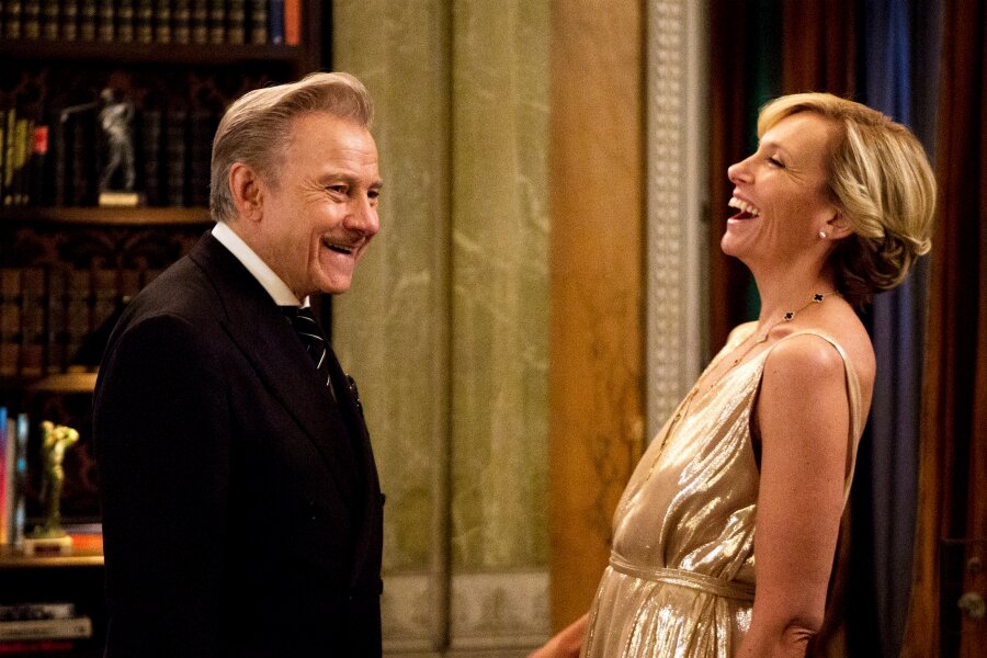 Toni Collette ve Harvey Keitel’ı Bir Araya Getiren Madame’dan Türkçe Altyazılı Klip Yayınlandı