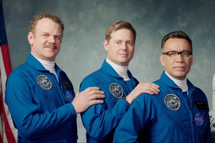 İlk Bakış: Portlandia’nın Yaratıcılarının A24 İmzalı Yeni Dizisi Moonbase 8