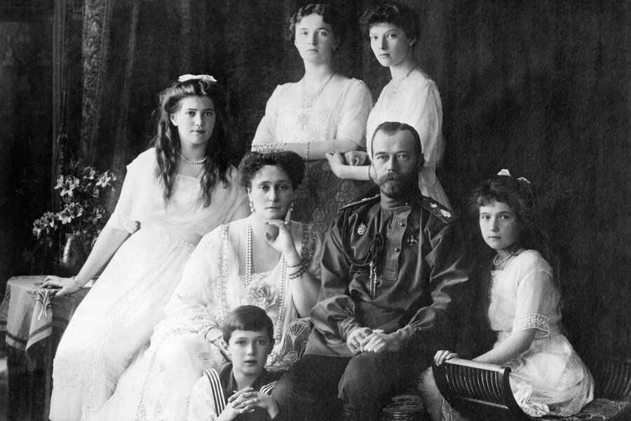 Mad Men’in Yaratıcısı Matthew Weiner’ın Yeni Dizisi The Romanoffs’tan Tanıtım Fragmanı Yayınlandı