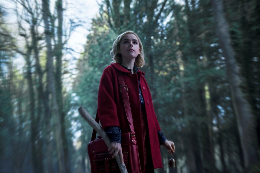 Netflix’in Orijinal Dizisi Chilling Adventures Of Sabrina’dan İlk Görüntüler Yayınlandı