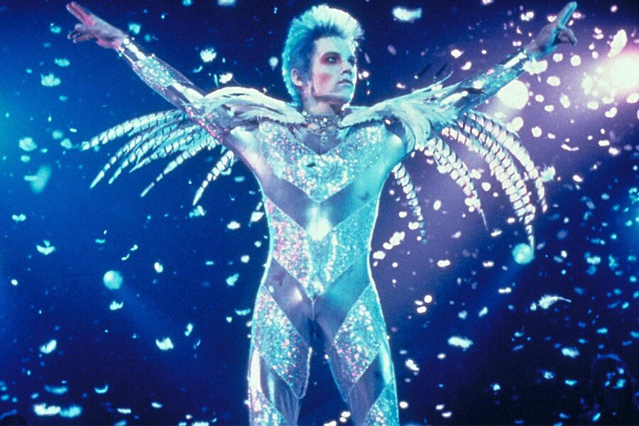 Velvet Goldmine: Cinsel Özgürlüğe Dair Sembolik Bir Film